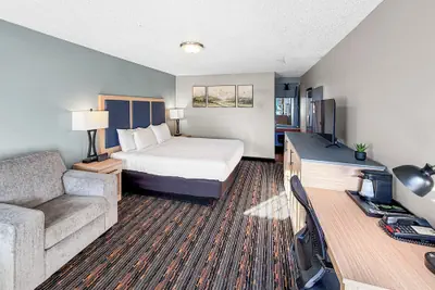 Photo 4 - Courtesy Inn Downtown Eugene