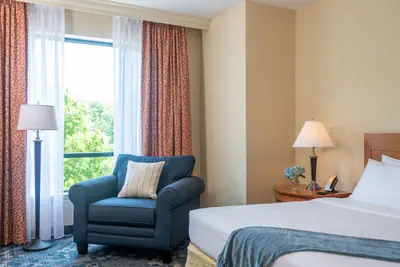Photo 5 - Wellsworth Hotel