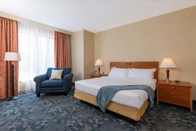 Photo 4 - Wellsworth Hotel