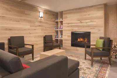 Photo 5 - Country Inn & Suites by Radisson, Pella, IA