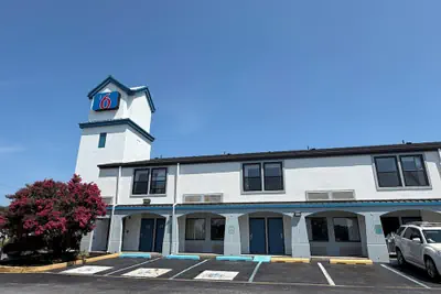 Photo 2 - Motel 6 Newark, DE