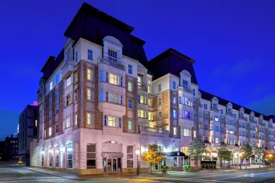 Photo 2 - Hotel Commonwealth