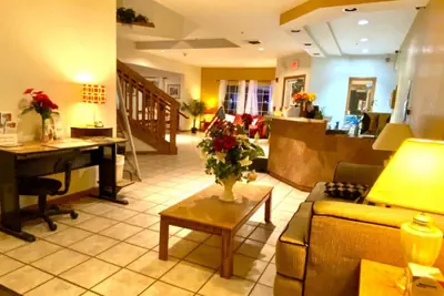 Photo 2 - Rodeway Inn Salina North