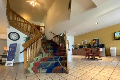 Photo 3 - Rodeway Inn Salina North