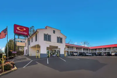 Photo 2 - Econo Lodge Calhoun North Damascus