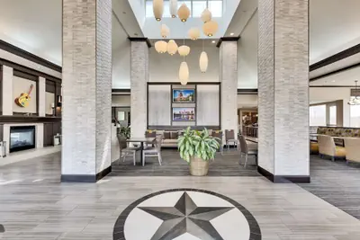 Photo 5 - Hilton Garden Inn Austin NW - Arboretum