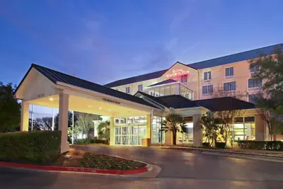 Photo 2 - Hilton Garden Inn Austin NW - Arboretum