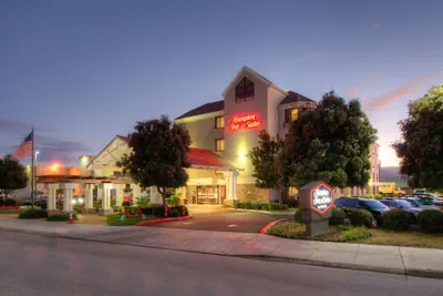 Photo 2 - Hampton Inn & Suites San Francisco-Burlingame-Airport South