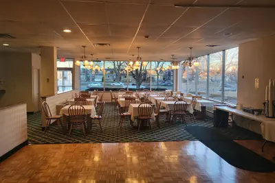 Photo 3 - Roosevelt Inn