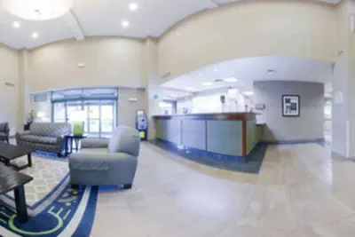 Photo 3 - Holiday Inn & Suites Goodyear - West Phoenix Area by IHG