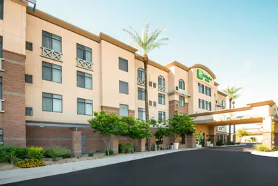 Photo 2 - Holiday Inn & Suites Goodyear - West Phoenix Area by IHG