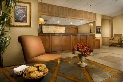 Photo 3 - Northwest Inn