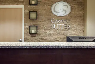 Photo 3 - Comfort Suites Tulsa Central