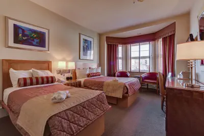 Photo 4 - Alexander Inn