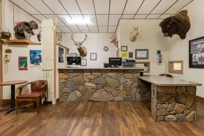 Photo 3 - Super 8 by Wyndham Hill City/Mt Rushmore/ Area