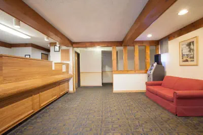 Photo 3 - Super 8 by Wyndham Oneonta/Cooperstown
