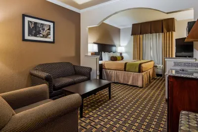 Photo 5 - Best Western Plus Cutting Horse Inn & Suites