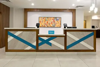 Photo 3 - Hilton Garden Inn Albuquerque Airport