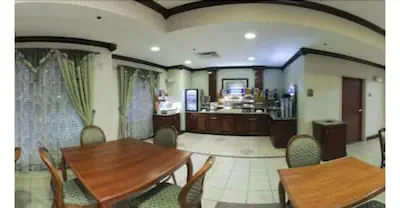 Photo 4 - Holiday Inn Express Hotel & Suites Murphy by IHG