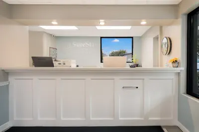 Photo 4 - SureStay Hotel by Best Western Columbus Downtown