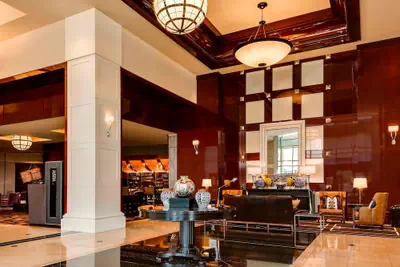 Photo 3 - Sheraton Overland Park Hotel at the Convention Center