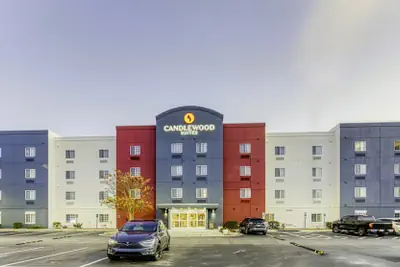 Photo 2 - Candlewood Suites New Bern by IHG