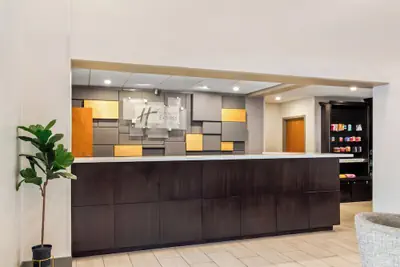 Photo 3 - Holiday Inn Express & Suites Jacksonville SE- Med Ctr Area by IHG