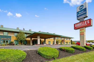 Photo 2 - Best Western The Inn At The Fairgrounds