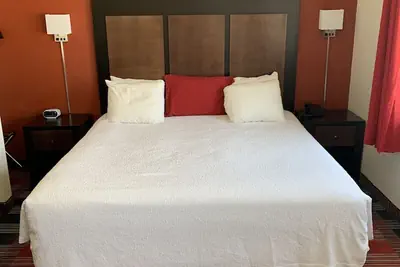 Photo 5 - Sandalwood Studios & Suites