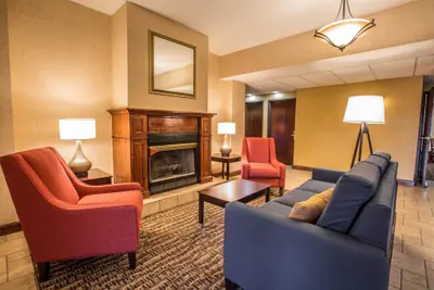 Photo 2 - Quality Inn Franklin