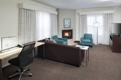 Photo 4 - Residence Inn by Marriott Kansas City Country Club Plaza