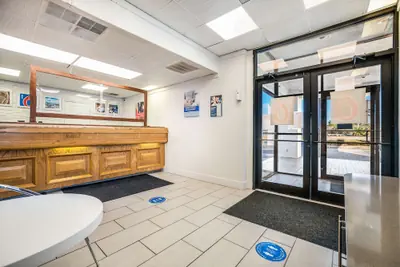 Photo 3 - Motel 6 Florence, SC