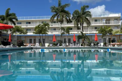 Photo 2 - Skipjack Resort & Marina