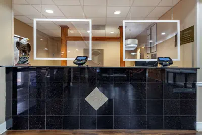 Photo 4 - Comfort Inn & Suites Statesboro - University Area