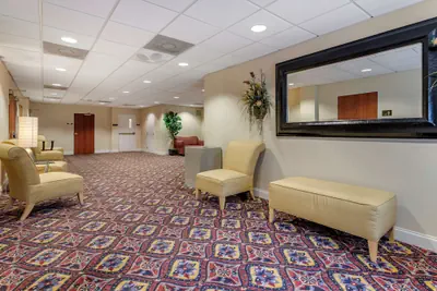 Photo 5 - Comfort Inn & Suites Statesboro - University Area