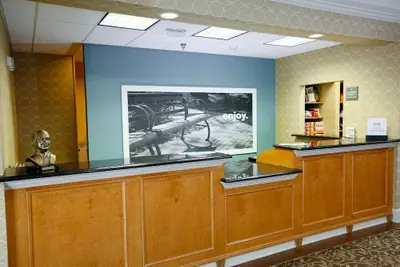 Photo 5 - Hampton Inn & Suites Chincoteague Waterfront