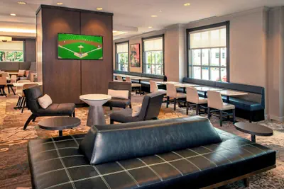 Photo 2 - Residence Inn Alexandria Old Town/Duke Street by Marriott