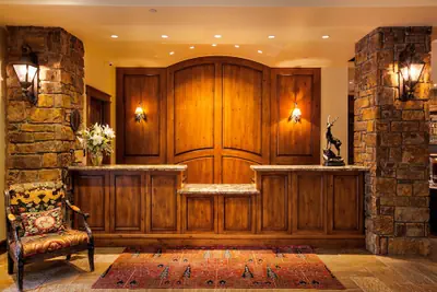 Photo 3 - Tivoli Lodge