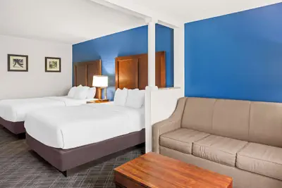 Photo 5 - Comfort Inn & Suites Walterboro I-95
