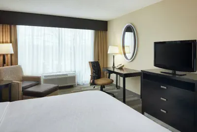 Photo 5 - Holiday Inn Express I-26 & Us 29 At Westgate Mall by IHG