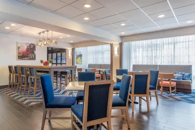 Photo 3 - Hampton Inn Akron-South