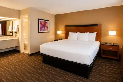 Photo 5 - Best Western Executive Inn