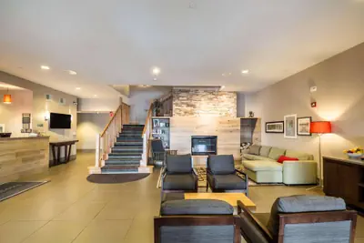Photo 5 - Country Inn & Suites by Radisson, Fond du Lac, WI