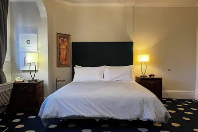 Photo 5 - The Sterling Hotel