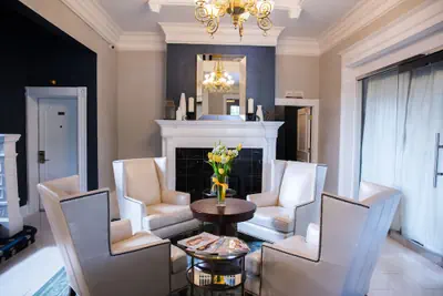 Photo 4 - The Sterling Hotel