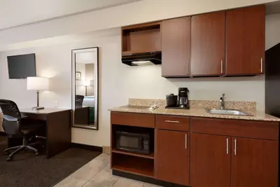 Photo 4 - Travelodge by Wyndham Hermiston