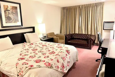 Photo 4 - Americas Best Value Inn Laramie