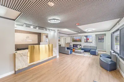 Photo 3 - Interurban Suites Hotel, a Dazzler Select by Wyndham