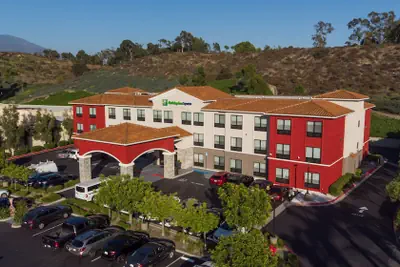 Photo 2 - Holiday Inn Express & Suites Lake Forest by IHG