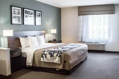 Photo 2 - Sleep Inn & Suites Monticello